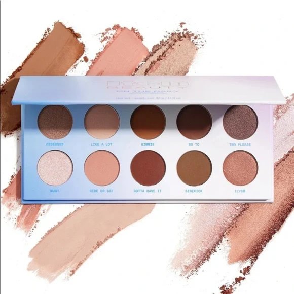 ITEM BEAUTY On The Daily Eye Shadow Palette - New in Box - Picture 3 of 5